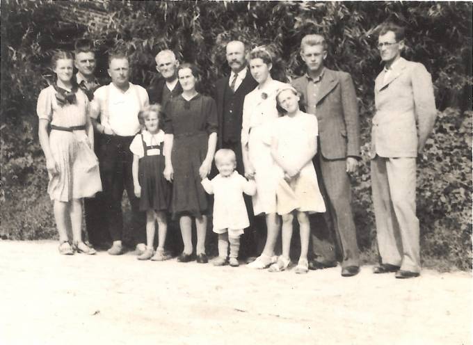 Rodzina Borczyków z niemieckimi inżynierami